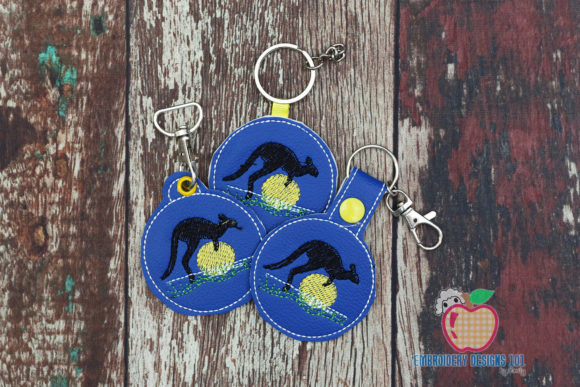 Kangaroo in the Hoop Keyfob